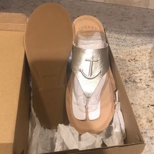 Sperry Seaport Sandle